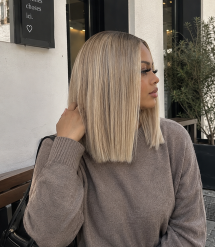 NOËLLA - carré blond avec racine cendré